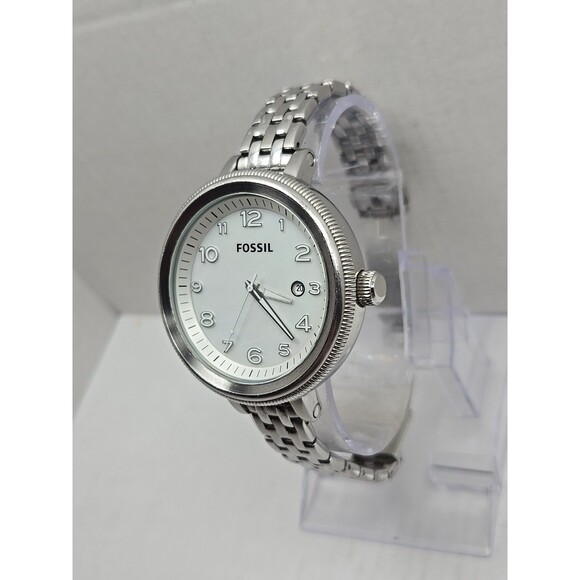 Fossil Bridgette AM4305 Womens Watch Silver Tone 42mm Date New Battery Sz. Small - Picture 2 of 11